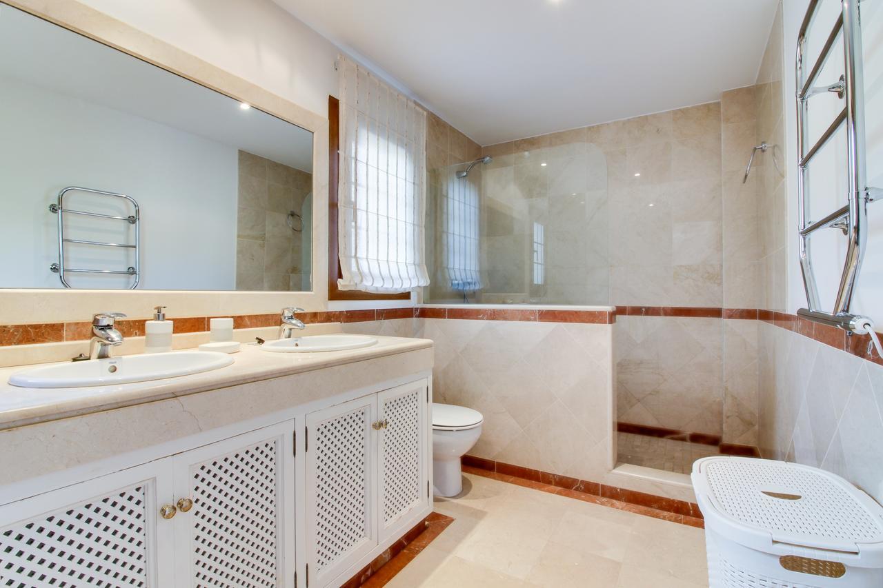 Villa Lirios Marbella Eksteriør billede