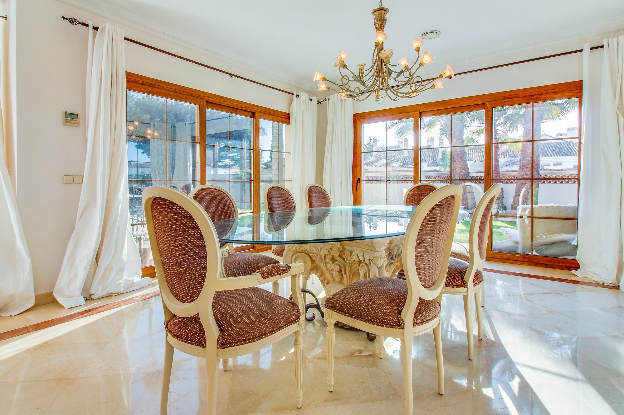 Villa Lirios Marbella Eksteriør billede
